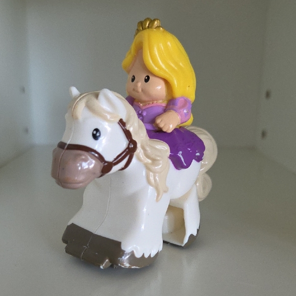 Fisher-Price Other - Little People Disney Tangled Princess Rapunzel Klip Klop Horse